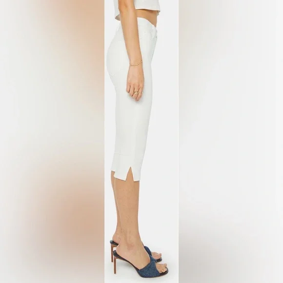 Mother Hi-Waist Capri Jeans. Ladies 32 - Picture 3 of 16